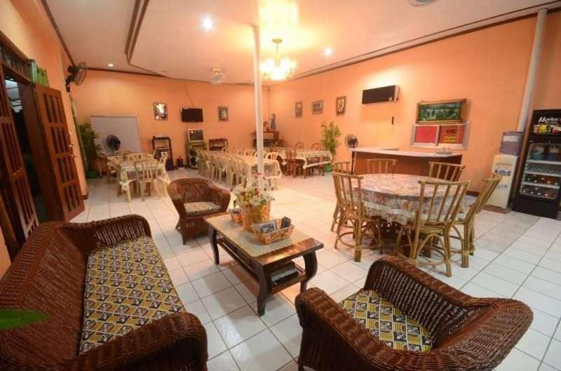 William Hearts Pension بويرتو برينسيسا المظهر الخارجي الصورة